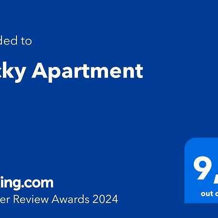 Lucky Apartment Golfo Aranci Exterior foto